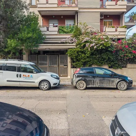 Apartment 10 Minutes From The Poetto Beach, Modern With Design And Comfort Cagliari