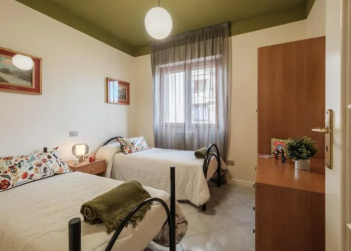 10 Minutes From The Poetto Beach, Modern With Design And Comfort * Cagliari