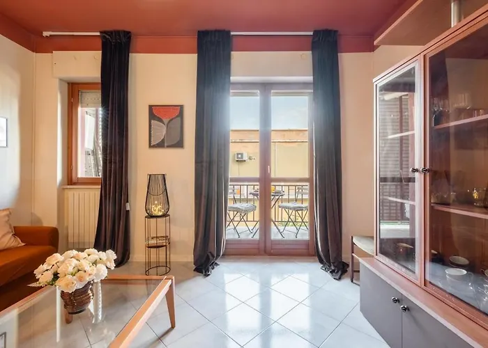 10 Minutes From The Poetto Beach, Modern With Design And Comfort Cagliari