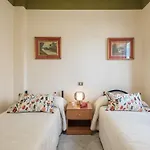 10 Minutes From The Poetto Beach, Modern With Design And Comfort Appartement