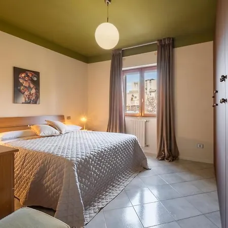 10 Minutes From The Poetto Beach, Modern With Design And Comfort Cagliari