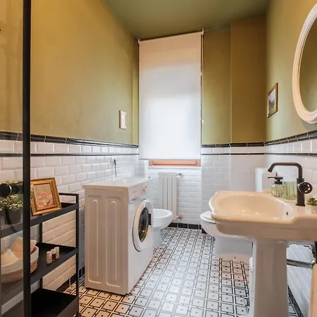 アパート 10 Minutes From The Poetto Beach, Modern With Design And Comfort カリアリ