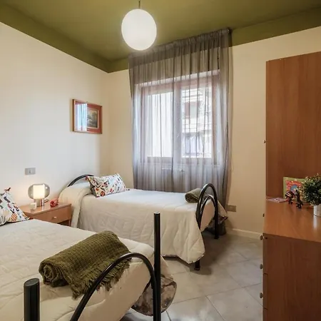 10 Minutes From The Poetto Beach, Modern With Design And Comfort * Cagliari