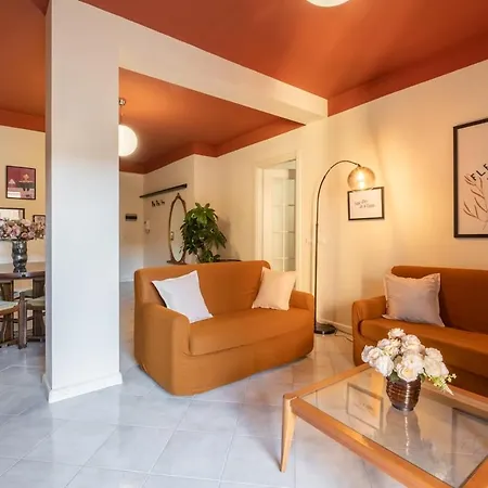 10 Minutes From The Poetto Beach, Modern With Design And Comfort Lejlighed