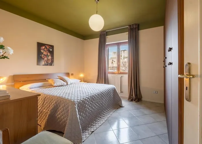 10 Minutes From The Poetto Beach, Modern With Design And Comfort Cagliari