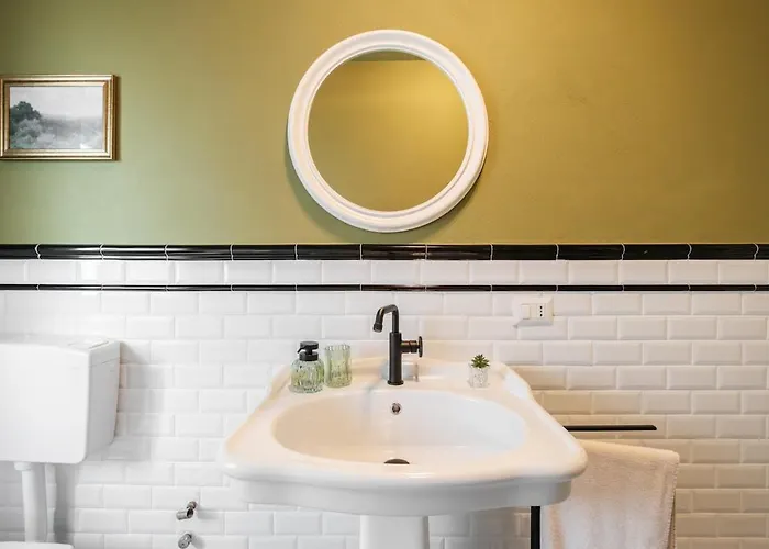 10 Minutes From The Poetto Beach, Modern With Design And Comfort カリアリ